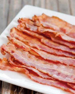 cooked smoked streaky bacon