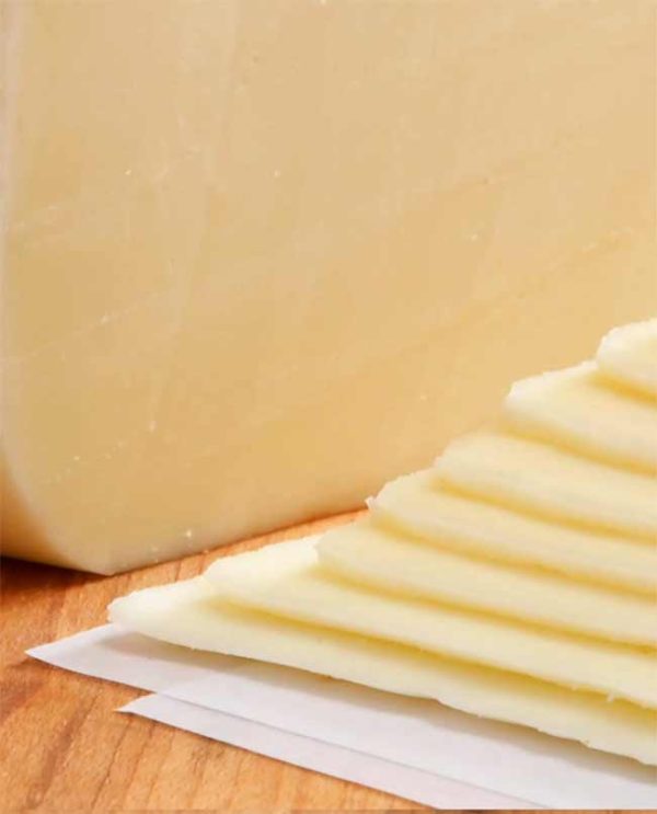 mozzarella cheese slices